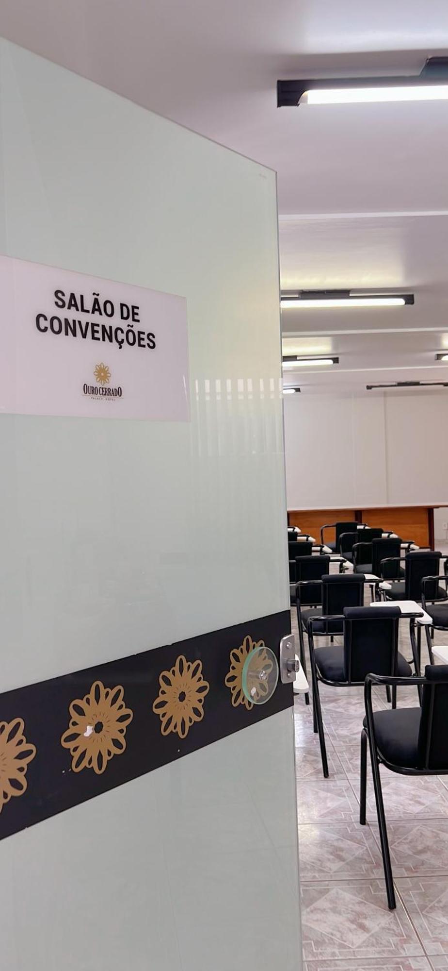 Ouro Cerrado Palace 3*